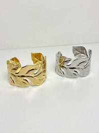Luxe Leaf Open Bangle Bracelet
