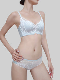 Elegant Comfort: Japanese-Style Deep V Wireless Bra