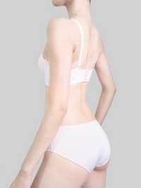 One Piece, Two Ways: Strapless Bralette for Small Busts and Busty Beauties