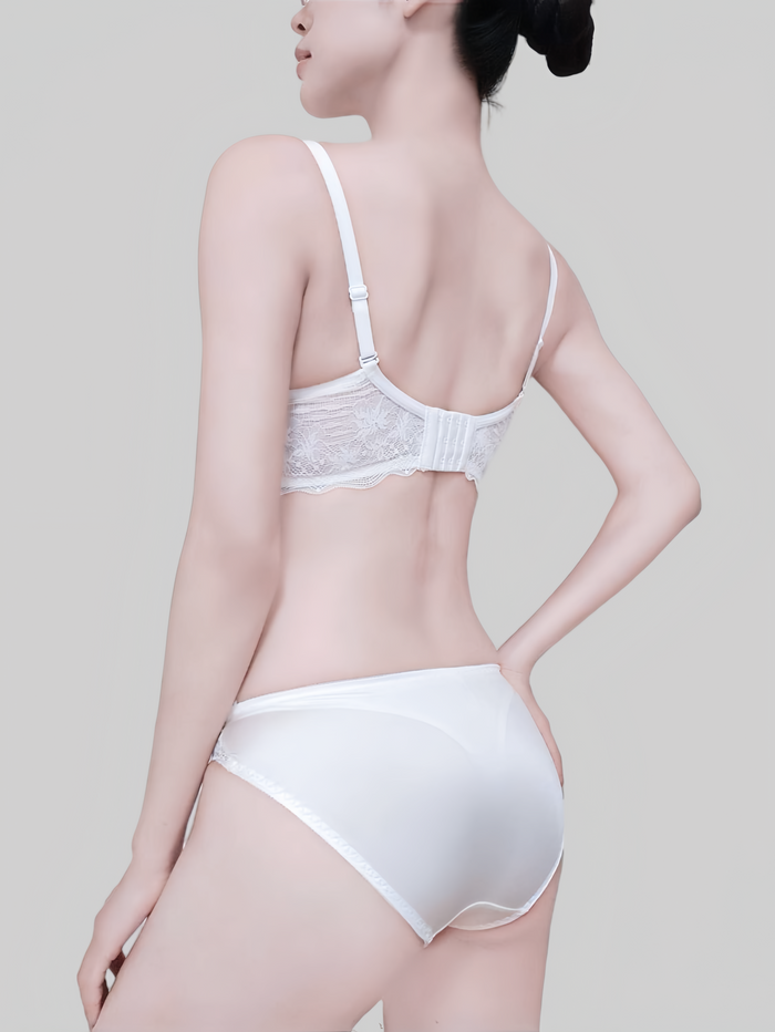Lace Wireless Push-Up Bra for Small Busts