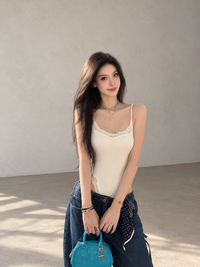 Kardashian-Inspired Slim-Fit Lace Bodysuit