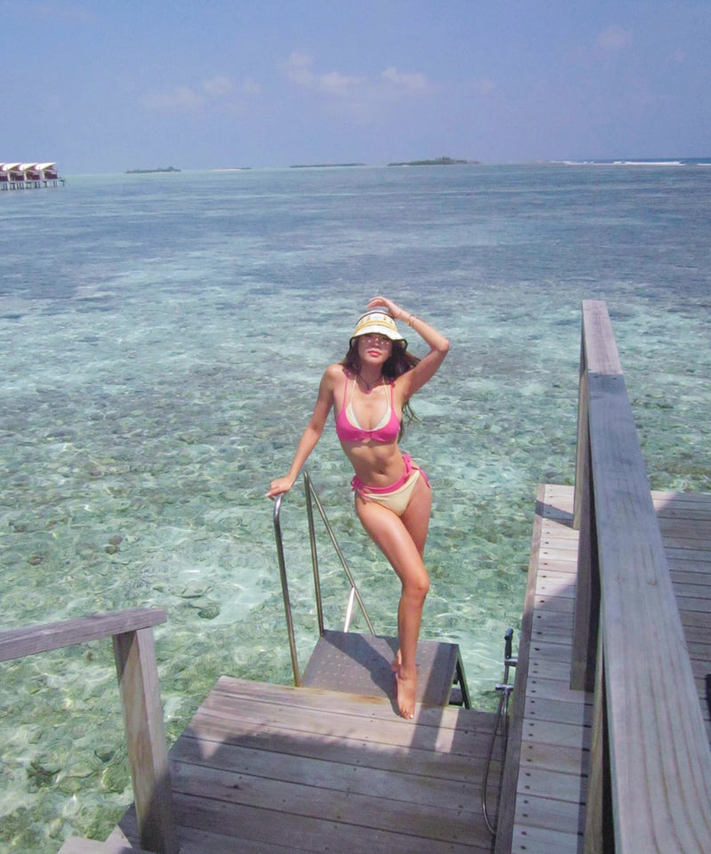 Thai-Style Instagram-Inspired Contrast Bikini 4-Piece Set