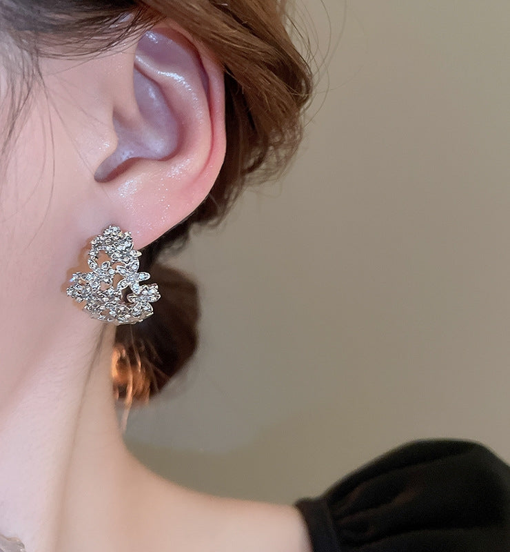 Korean Hollow Exquisite Rhinestone 925 Silver Stud Earrings