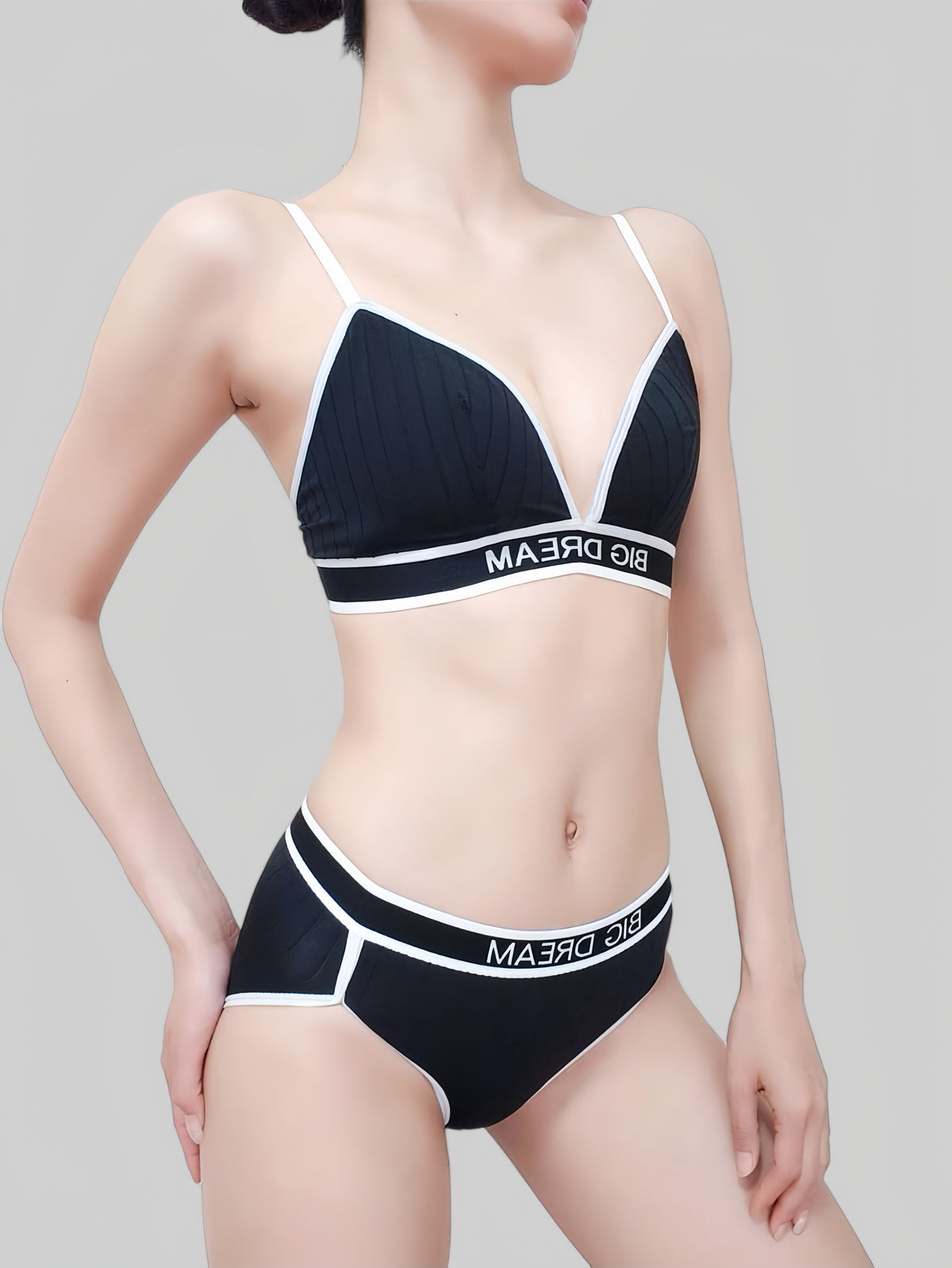 Small Bust Push-Up Triangle Cup Seamless Wireless Bra