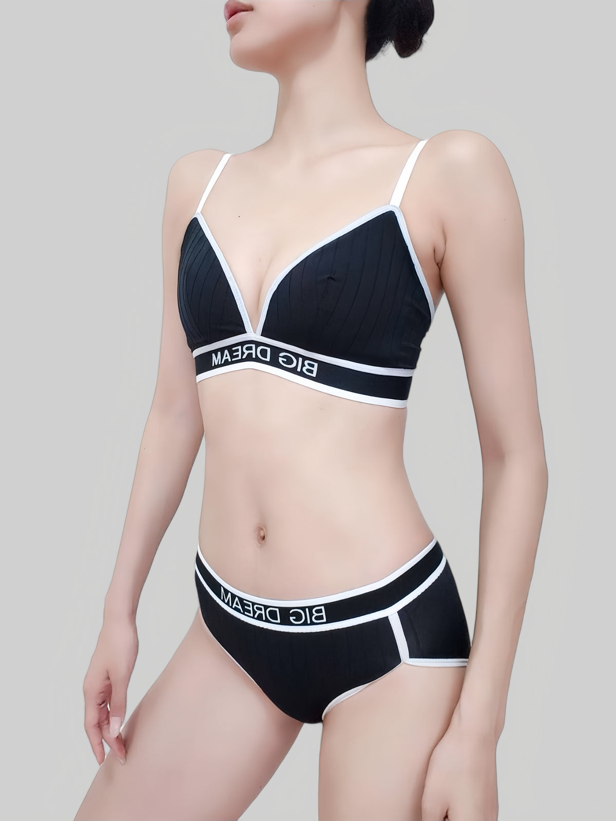 Small Bust Push-Up Triangle Cup Seamless Wireless Bra