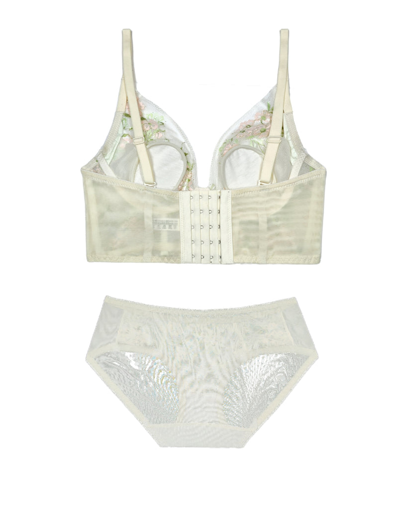 French-Style Sexy Sweet Non-Wired Bra with Latex Cups