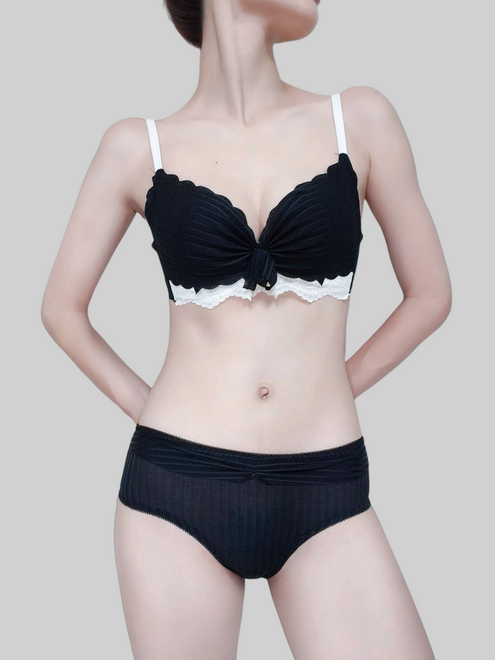 Wire-Free, Side-Bulge Control: Ultra-Comfortable Bra Set